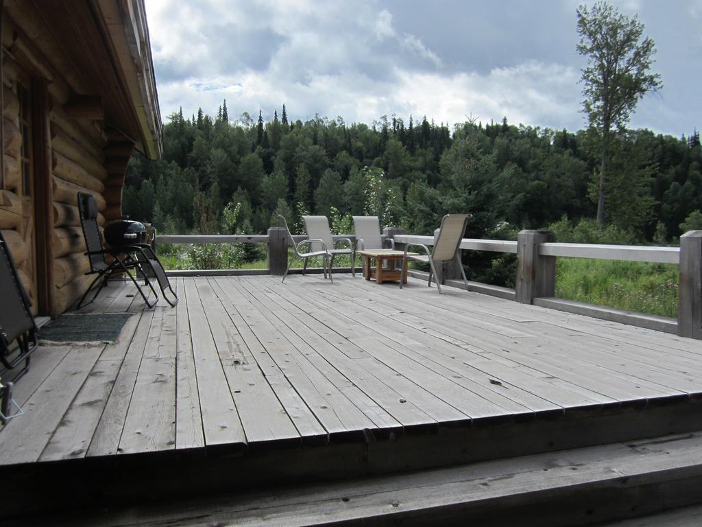 Ldr Lodge - Last Dollar Ranch Smithers Εξωτερικό φωτογραφία
