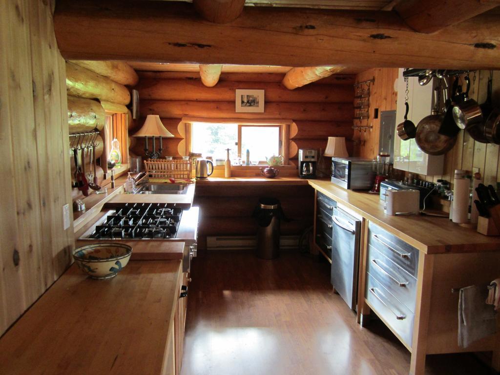 Ldr Lodge - Last Dollar Ranch Smithers Δωμάτιο φωτογραφία