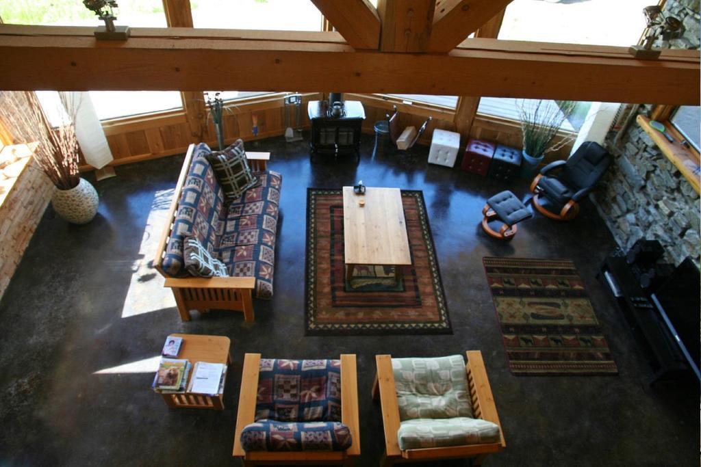 Ldr Lodge - Last Dollar Ranch Smithers Εξωτερικό φωτογραφία