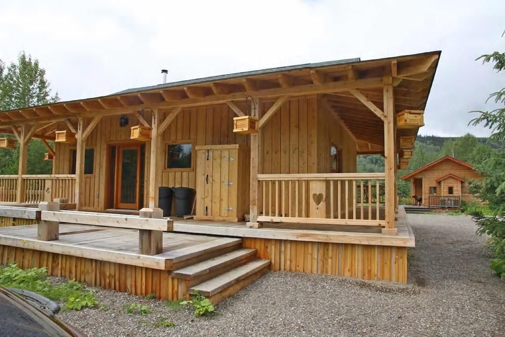 Ldr Lodge - Last Dollar Ranch Smithers Εξωτερικό φωτογραφία